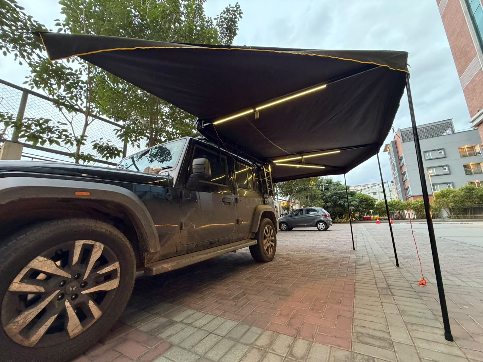 Mammoth 270° XL Freestanding Awning with LED Lights